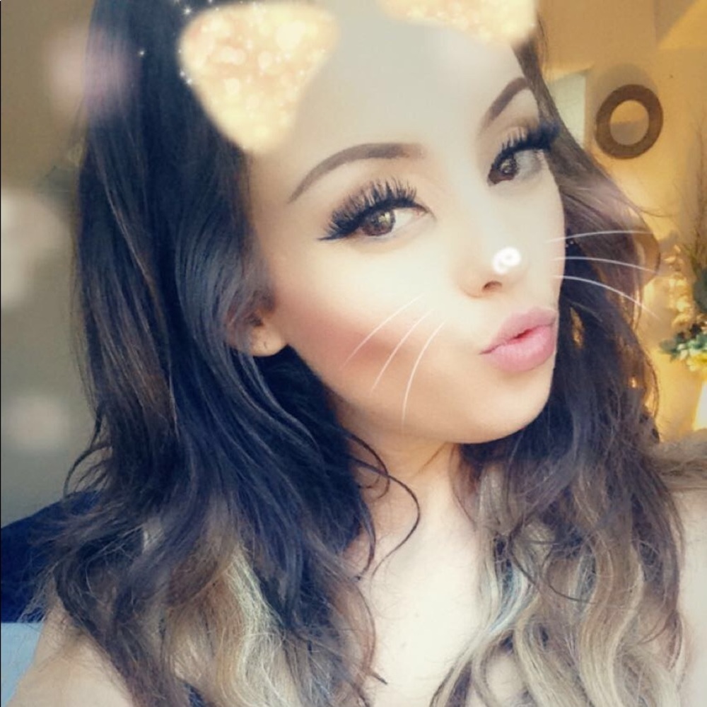 Meet your Posher, Marissa